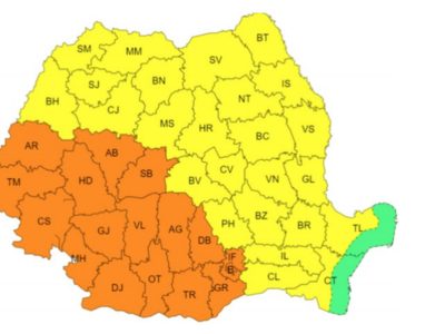 ANM a emis o atenționare meteo cod portocaliu și galben. Stați în case!