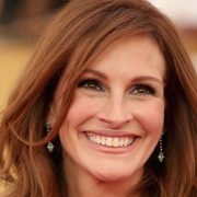 Filmul de pe Netflix care a spart topurile. Povestea e reală 100%, ai momente când abia respiri de emoție, iar Julia Roberts are un rol fenomenal în el