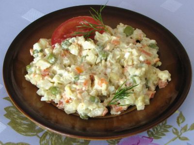 Cum pregatesti salata boeuf: O bunatate pentru masa de Craciun