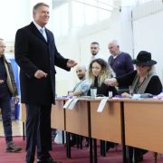 Klaus Iohannis mesaj fară precent după ce a ieșit de la vot. Ce le-a transmis românilor