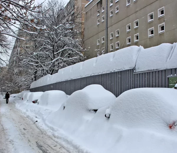 Evitați deplasările. Anunț de ultimă oră de la ANM. Cod galben de ninsori și viscol în majoritatea țării