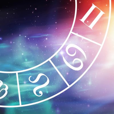 Horoscopul de azi, 2 februarie 2025, anunță ce zodii au noroc și cine are ghinion