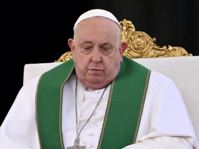 Când și unde va fi înmormântat Papa Francisc. A ales un sicriu cu totul special, ce semnifică