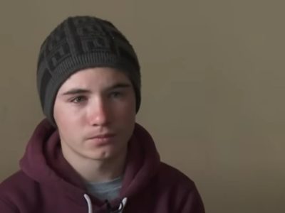 Mihai avea doar 16 ani și tot viitorul înainte, dar a murit violent, strivit de o cracă. Era mamă și tată pentru frații lui, care acum au rămas ai nimănui