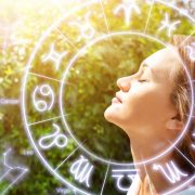 Cele mai frumoase si destepte femei din zodiac. Lângă ele te poți simți rege, sunt reginele zodiacului