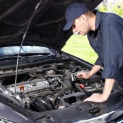 Lovitură pentru românii care au mașini mai vechi de 10 ani. Reguli noi la ITP - ORDIN DE LA UE