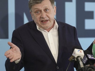 Crin Antonescu mătură pe jos cu George Simion și Nicușor Dan. Dezvăluirile făcute de fostul candidat provoacă cutremur în politică