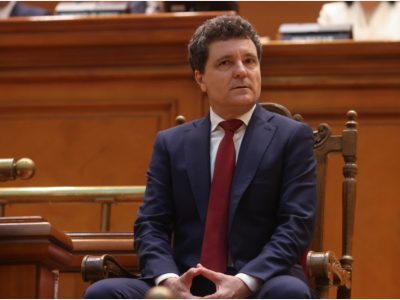 VIDEO: Ce reacție a avut Nicușor Dan când fiica lui i-a întrerupt discursul. Gestul pe care l-a observat toată lumea prezentă