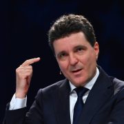 Nicușor Dan calmează situația: „Taxa pe tranzacții bancare și creșterile de impozite sunt doar scenarii!“