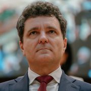 Nicușor Dan pleacă azi în prima vizită externă, de când a fost pus în funcție Ce țară va vizita și când se va reîntoarce în România