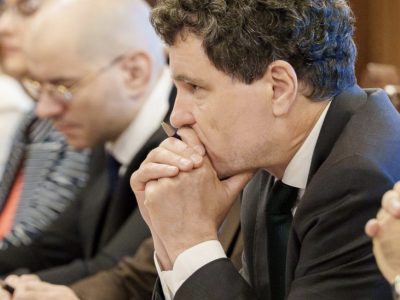 S-a aflat planul ascuns al partidelor și președintelui. Care vor fi, de fapt, măsurile fiscale noi. Va fi jale!