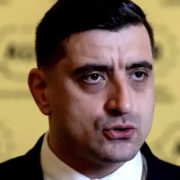 George Simion este la pământ. Liderul AUR a încasat o lovitură care-i poate fi fatală politic
