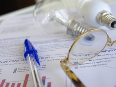 Cine va primi tichete de ajutor pentru energie. Anunțul a fost făcut de Sebastian Burduja