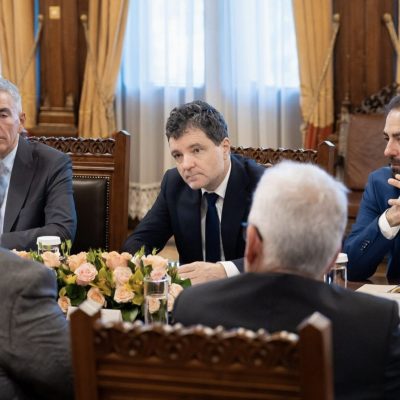 Asta mai lipsea. Grevă generală