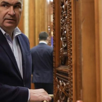 Nimeni nu se aștepta la asta. Ilie Bolojan îi dă afară
