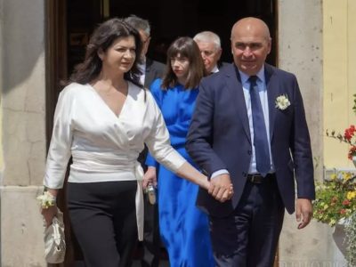 Din păcate este vorba de iubita lui Ilie Bolojan. Nimeni nu se aștepta la așa ceva. Păcat