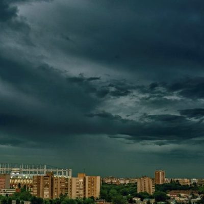 Avertizare imediată de vreme severă. Va fi rupere de nori