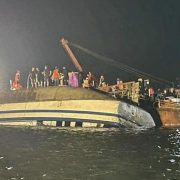 O noua tragedie zguduie lumea. Cel puțin 37 de persoane au murit și zeci sunt dispărute