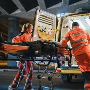 Incident grav la o școală. Cel puțin șapte copii au murit și alți 26 au fost răniți