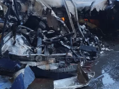 Alertă maximă! Un avion s-a prăbușit într-o curte. Sunt persoane decedate