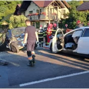 Doamne ce accident cumplit. Sunt multe persoane rănite și morți implicați