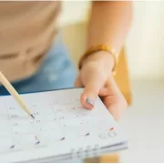 Zile libere legale până la finalul anului 2025. Câte libere de la stat le-au mai rămas românilor