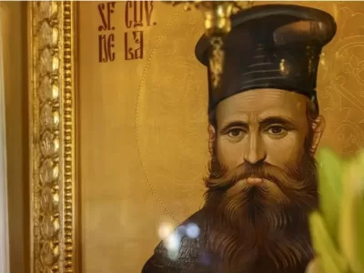 Un mare sfânt este sărbătorit în calendarul ortodox pe 5 august. O rugăciune înălțată către marele făcător de minuni te protejează de orice rău