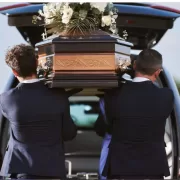 Cine este, de fapt, patronul firmei de pompe funebre care s-a ocupat de înmormântarea lui Ion Iliescu. Surpriză la Patron