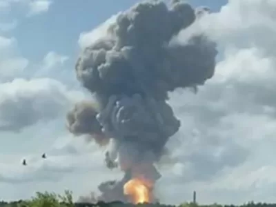 Explozie devastatoare. Peste 134 de răniți și 20 de morți, salvatorii caută supraviețuitori