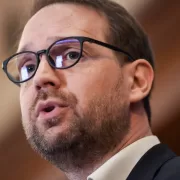 Răsturnare totală de situație. USR face un anunț major care-i afectează direct pe români