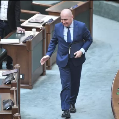 La nici 2 ore de la adoptare PSD a luat o decizie radicală. Ce scrisoare publică au pentru Bolojan, românii nu mai înțeleg nimic