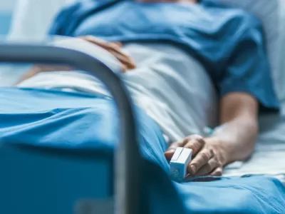 Celebra vedetă care a cântat la festivalul Mamaia a ajuns direct la spital. Din păcate este vorba despre...