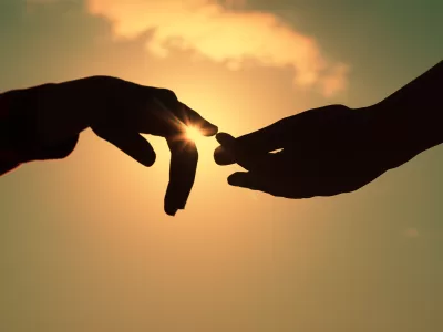 Din păcate și ei se despart. Motivul este șocant și nimeni nu ar fi crezut că după două decenii se mai poate întâmpla așa ceva
