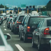 Cresc taxele pentru drumuri. Este revoltător cât s-au mărit prețurile. Toți românii trebuie să știe