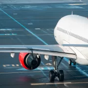 Alertă aeriană! Aeronavele nu mai au voie să zboare