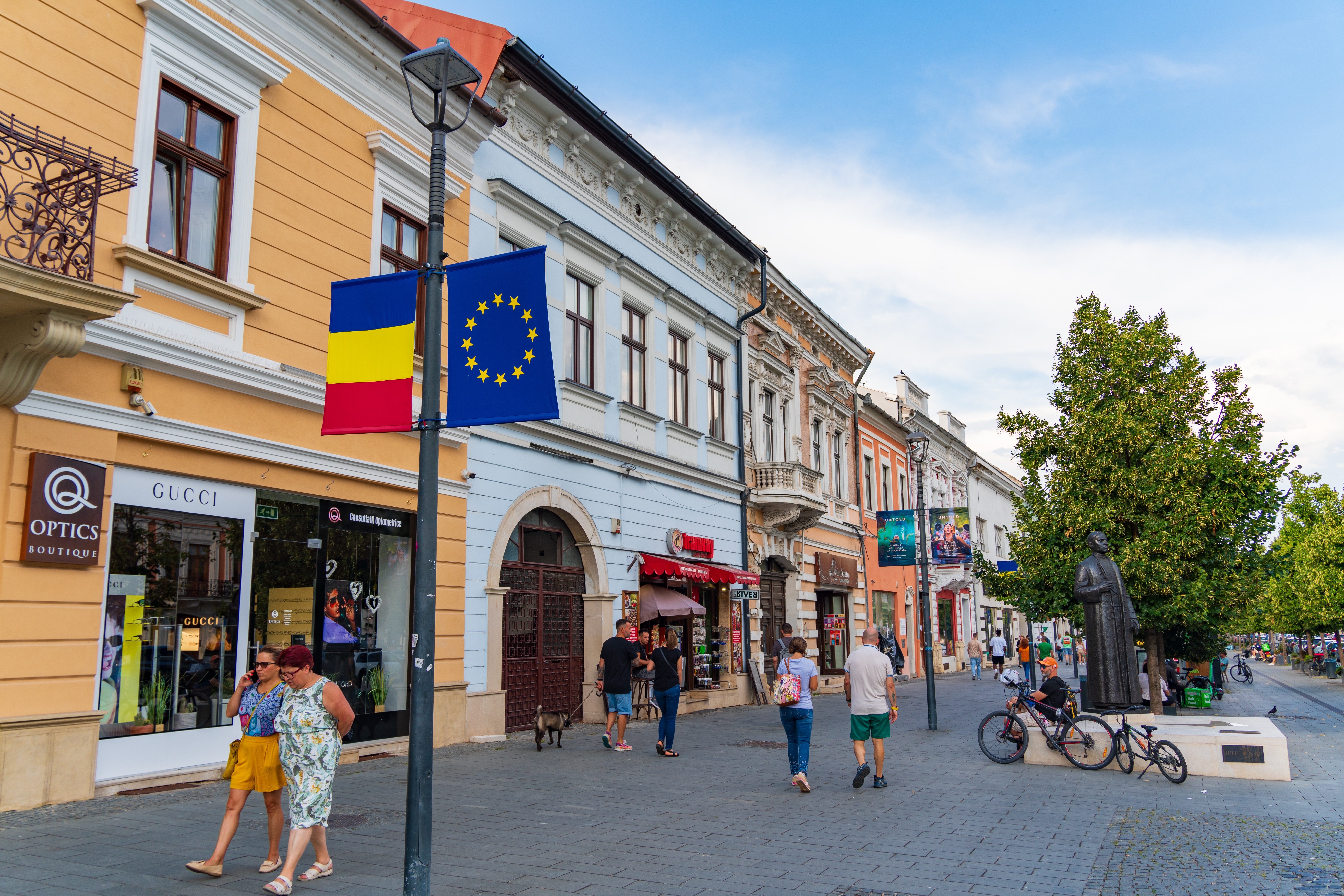 Toți românii care locuiesc în acest oraș sau îl vizitează trebuie să știe. Interdicție de ultim moment