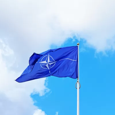 Alertă la nivelul NATO: avioane de luptă rusești au invadat spațiul aerian