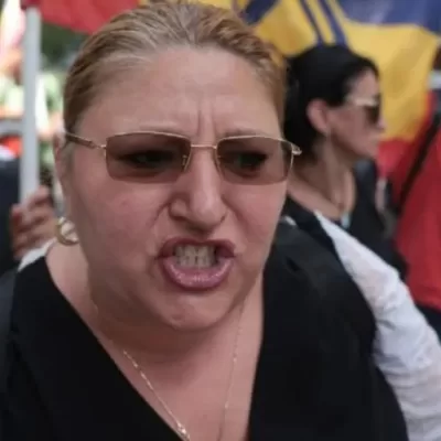 Lovitură după lovitură pentru Diana Şoşoacă. Preşedinta S.O.S. este la pământ