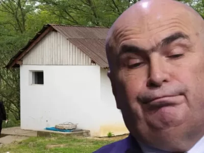 Bolojan, preocupat de reforma administrației locale, în timp ce elevii din anumite zone încep școala cu WC în fundul curții