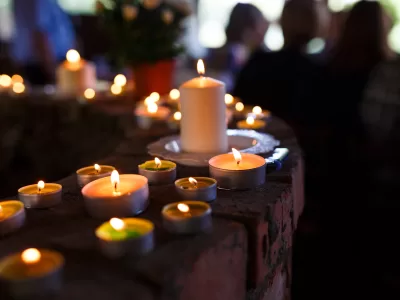 Caz terifiant la o grădiniță. Ce i-au făcut aceste educatoare unui copil ți se rupe sufletul