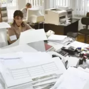 Câți bugetari au plecat acasă de la instalarea guvernului Bolojan. Cât și cum va continua ”cura de slăbire” a statului