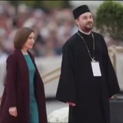 Cum a apărut Maia Sandu la Sfințirea Catedralei Mântuirii Neamului. Detaliul surprinzător