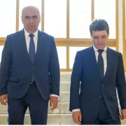 Bolojan chemat de urgență de Nicușor Dan la Cotroceni, după retragerea trupelor americane din România