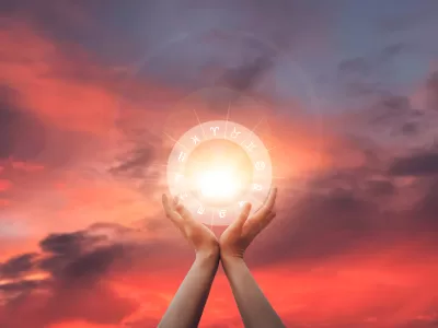 Care sunt cele două zodii alese de Dumnezeu pentru binecuvântare până la final de an. Voia Domnului le va aduce o viață liniștită în următorii 5 ani
