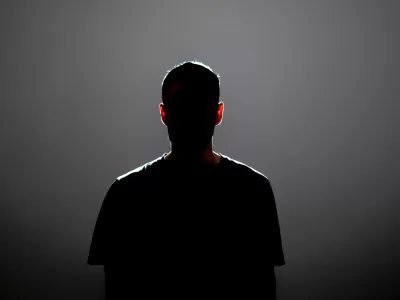 Fost candidat la prezidențiale, ar fi vrut să fie agent secret în România pentru CIA. Reacția este uluitoare