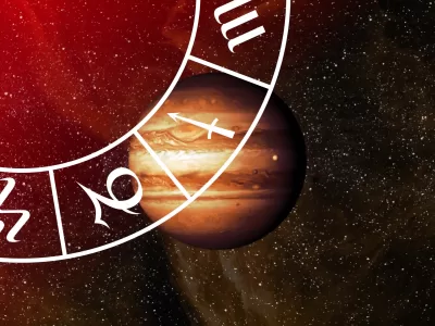 Universul deschide un portal rar pentru patru zodii! Vin bani mulți, o iubire surpriză și o decizie care le schimbă total viitorul