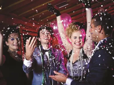 Tradiția de la miezul nopții pe care românii o ignoră. Spune că aduce bani neașteptați