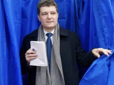Mesaj surpriză de la Cotroceni pentru români în ziua votului. Ce anunț face Nicușor Dan