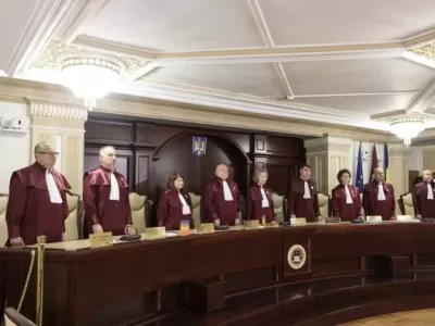 Decizie explozivă chiar acum. Cei 4 judecători CCR sabotează din nou și bagă România în criză