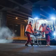 O nouă tragedie zguduie lumea! Zeci de tineri au murit în accident